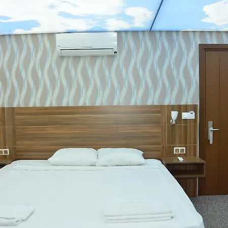 Rosarium Hotel 3*